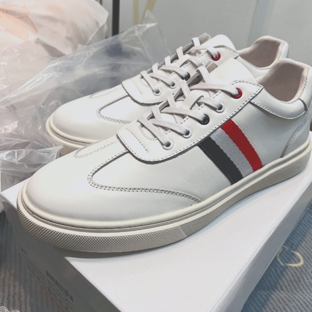 male White classic Size 42 Shoes Thom Browne
